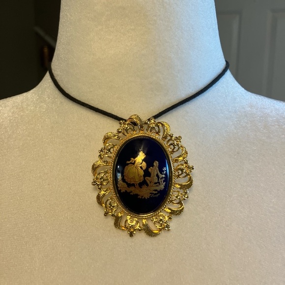 Limoges-Style Pendant Brooch - Filigree & Cobalt Enamel Courting Couple 2.5” - Picture 7 of 7